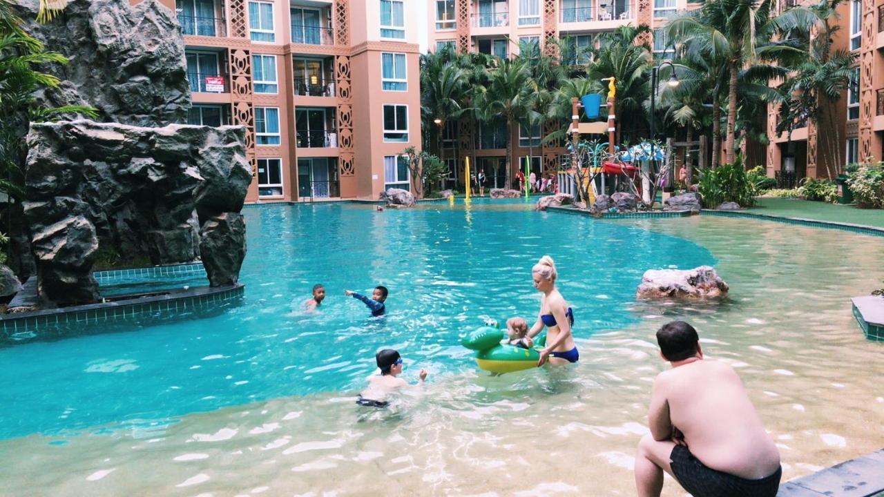 Atlantis Condo Resort Jomtian Pattaya Praia de Jomtien Exterior foto